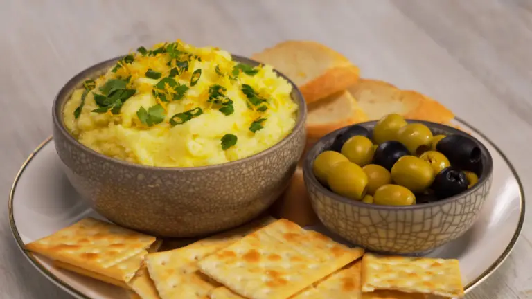Top 5 Best Greek Dips