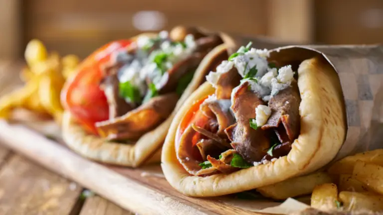 10 Delicious Dishes to try in Greece