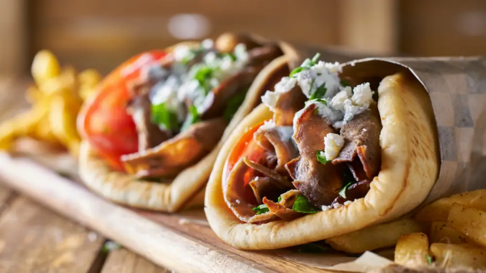10 Delicious Dishes to try in Greece